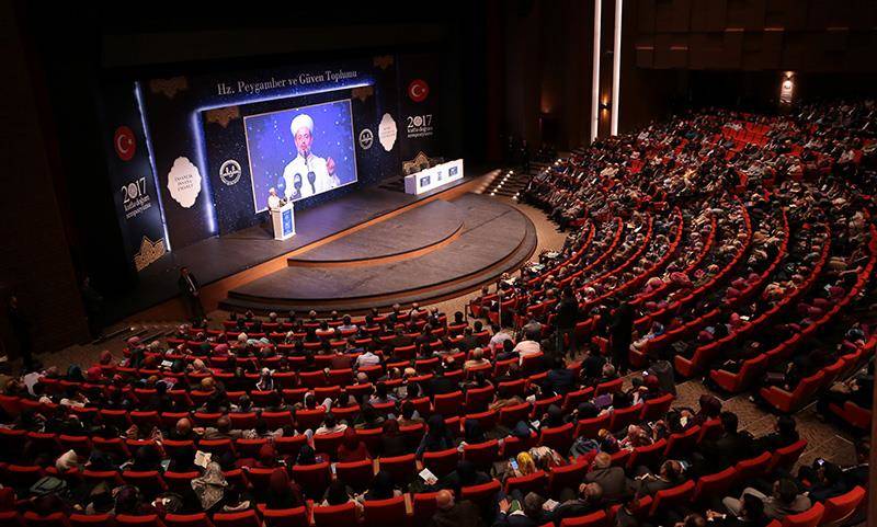 Gaziantep'te "Hz. Peygamber ve Güven Toplumu" sempozyumu